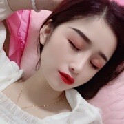 小梁同学i头像