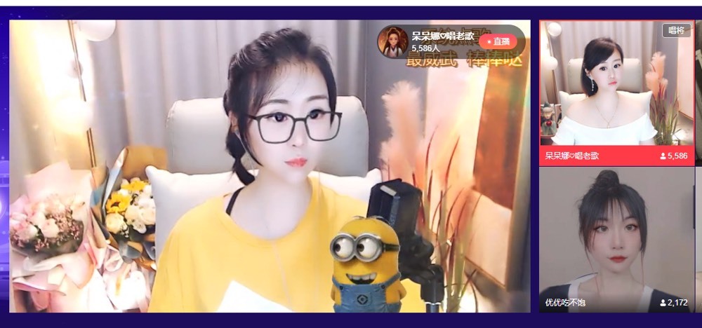 呆呆娜♥♥唱歌呐的图片