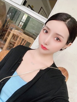甜甜吖oh主播照片