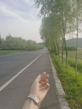 ღ瑋玮主播照片