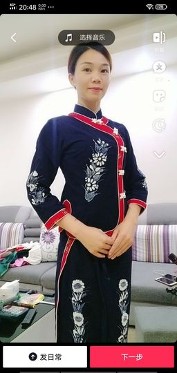 六月皮皮贪财还好色主播照片