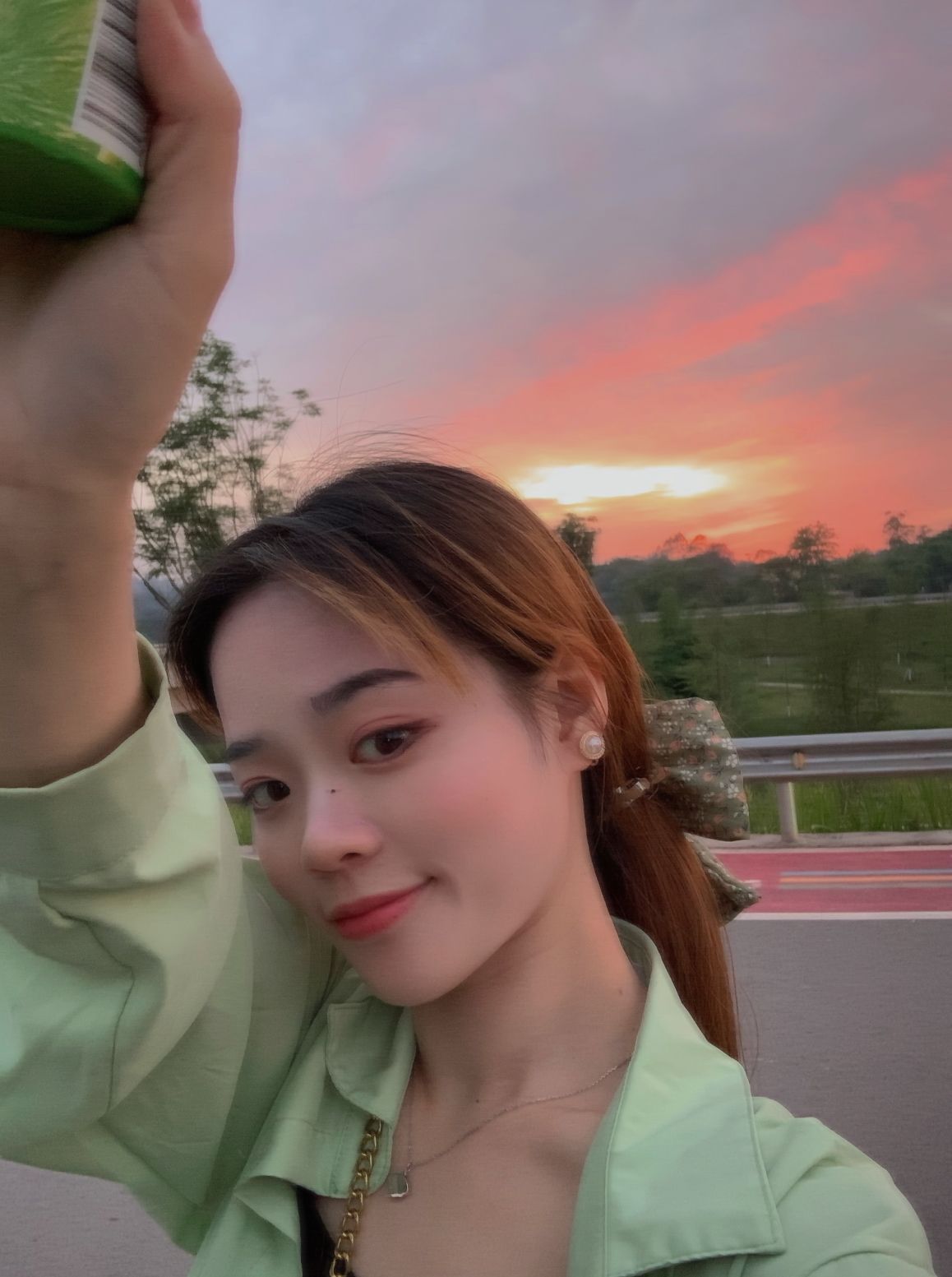 跳舞的小妲己的图片