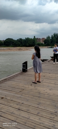 学尔思之主播照片