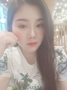 吴小优主播照片