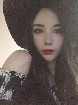 娜塔莎退的图片