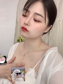 小慕雅🦋主播照片