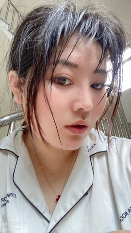 夋夋休息的图片