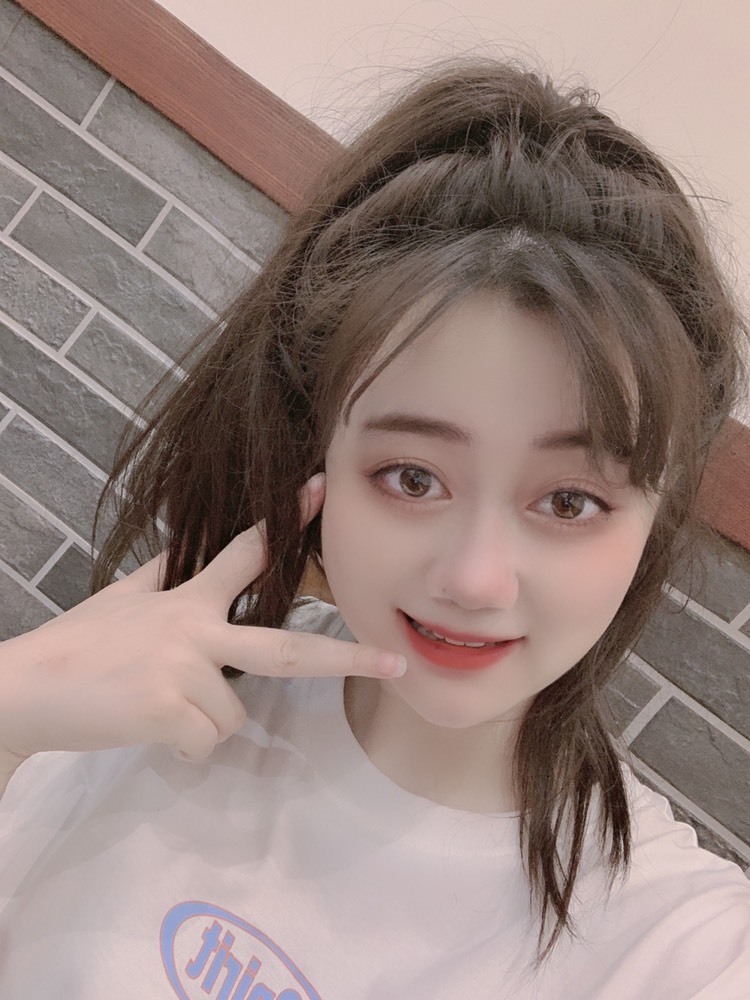 Lッ♥✿小白白的图片