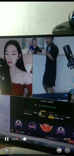 现实✔差距主播照片