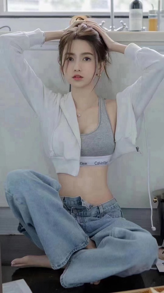 新人💗四月的主播照片