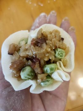 素雅依依暂休主播照片