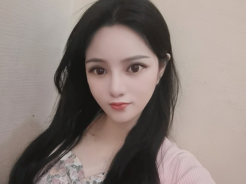 圆圆和胖虎的主播海报