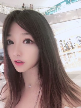 蓝小莓小朋友主播照片