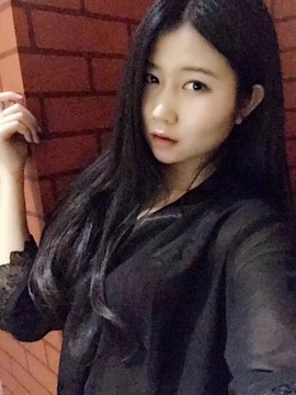 嘚瑟💗主播照片