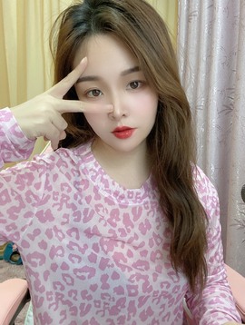 谁家茗儿的图片