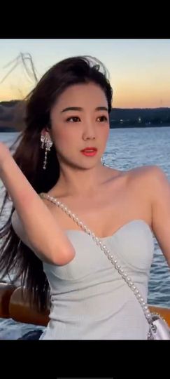 疯狂的药药宝贝主播照片