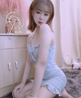 柒七休主播照片