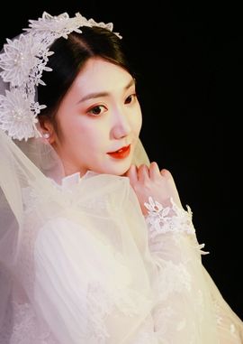 没人心疼的爆爆主播照片