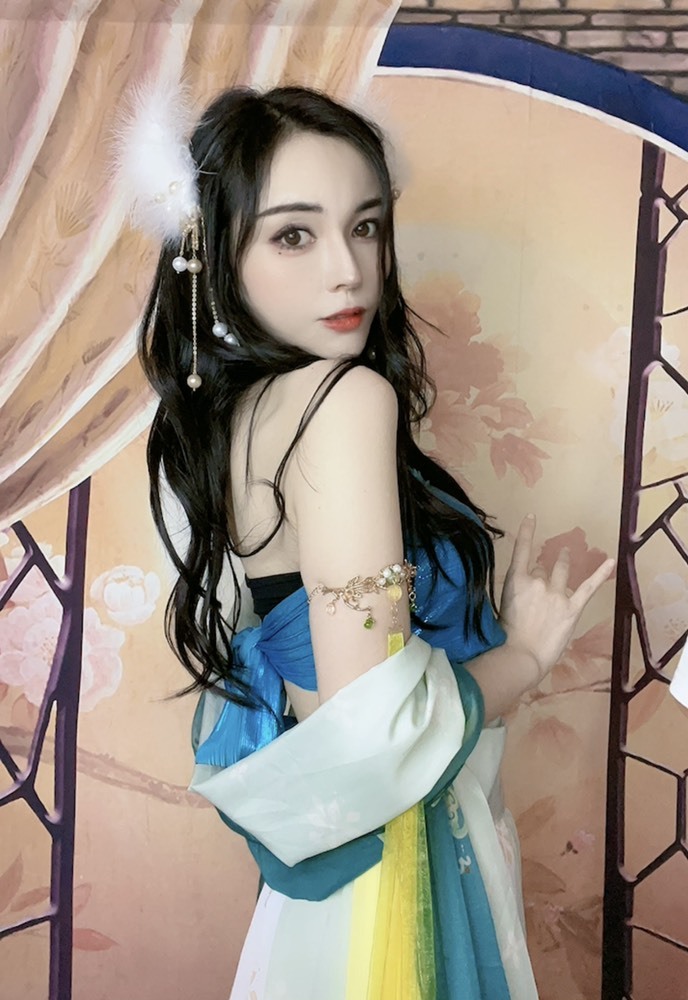 娜塔莎退的图片
