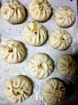 素雅依依暂休主播照片