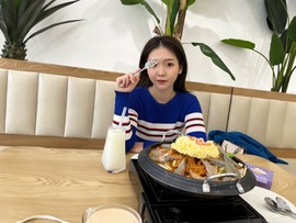 尤金金～主播照片