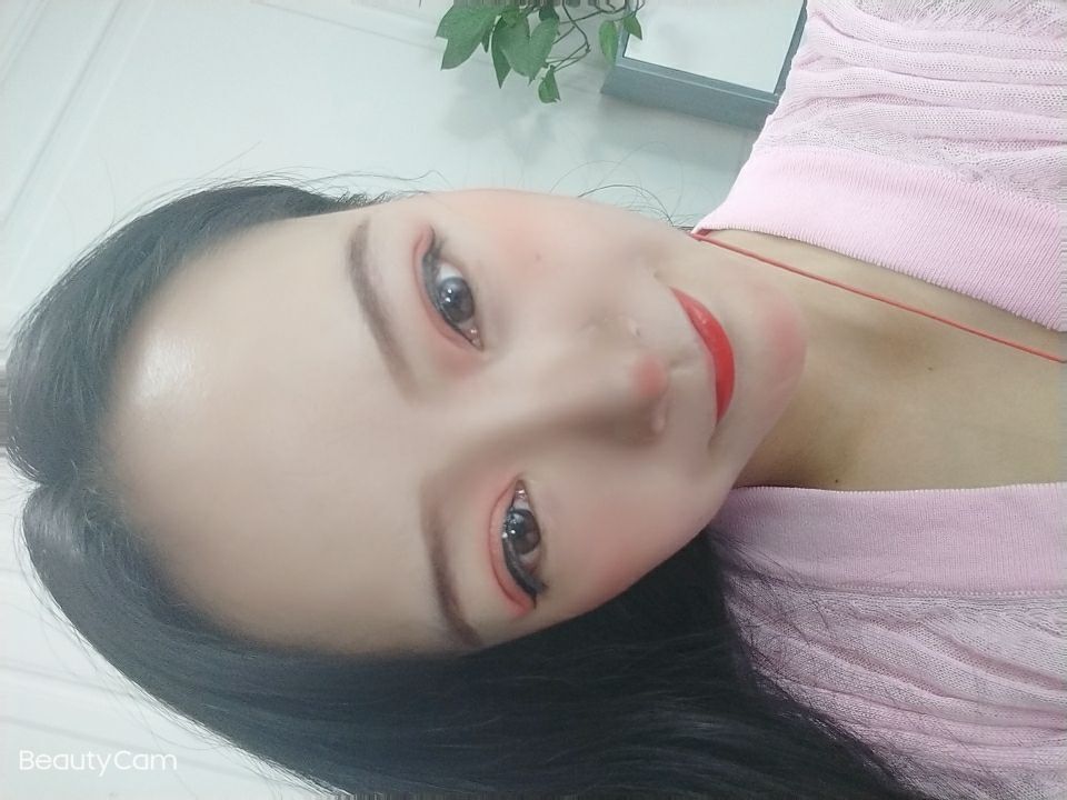 丢丢想升级的主播照片