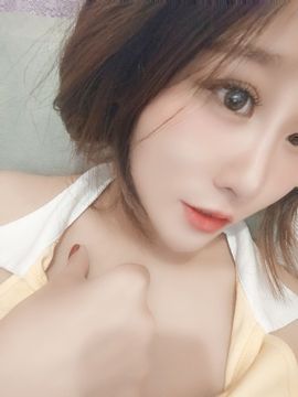 休息。主播照片