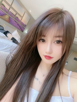 曼曼🌙暂停直播主播照片