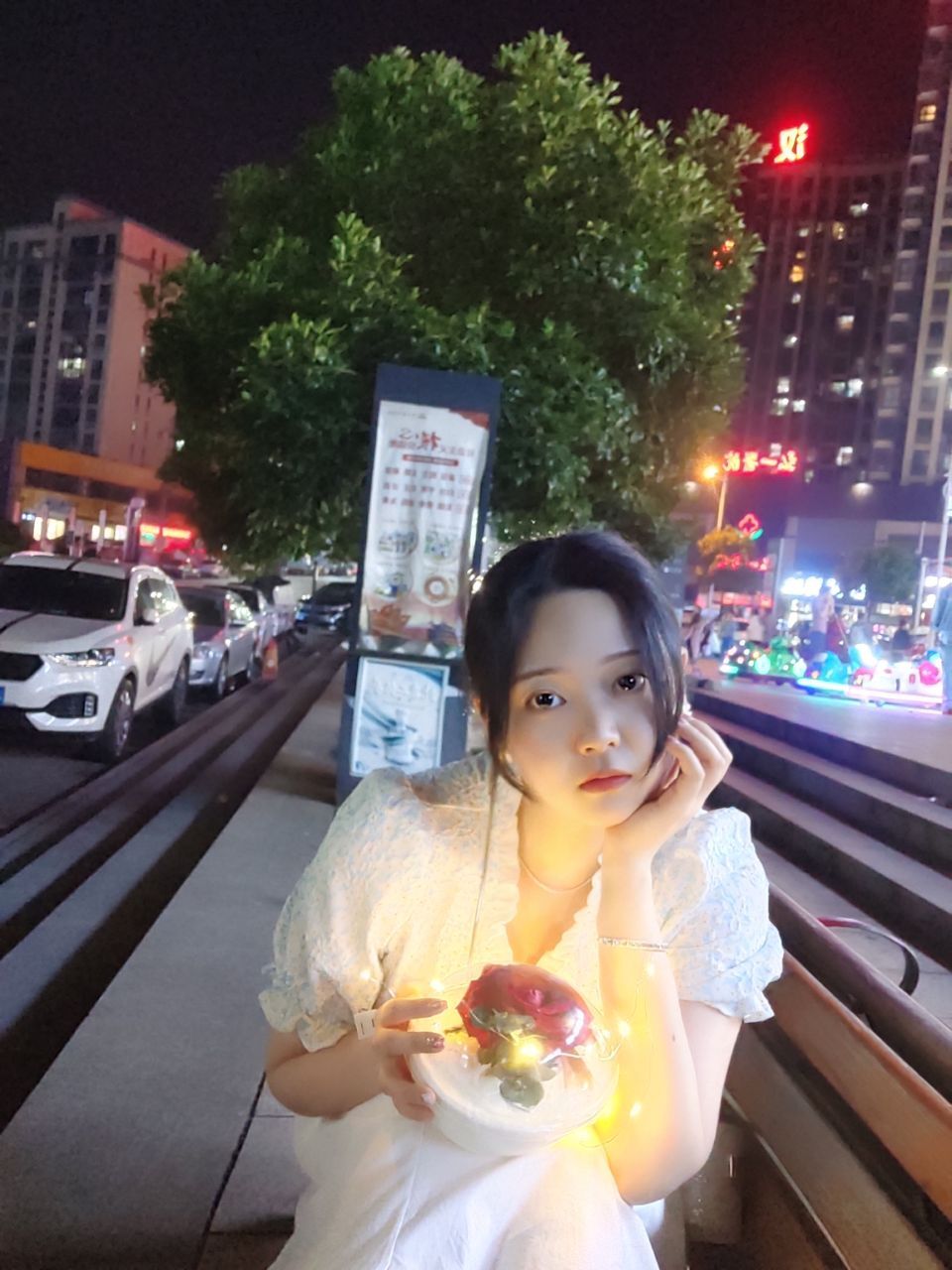 恩恩不嗯嗯的图片