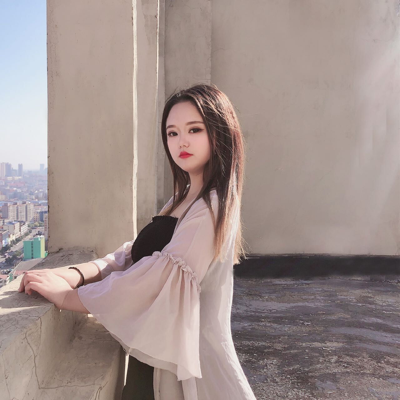 鹿鹿今天休息一天的图片