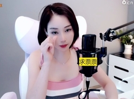 636353主播照片