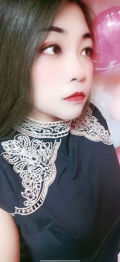 活宝黑妮主播照片