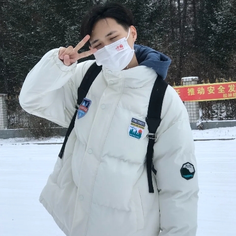 我是耀温顺主播照片
