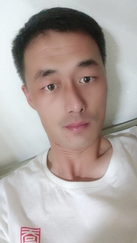 爱笑的九主播照片
