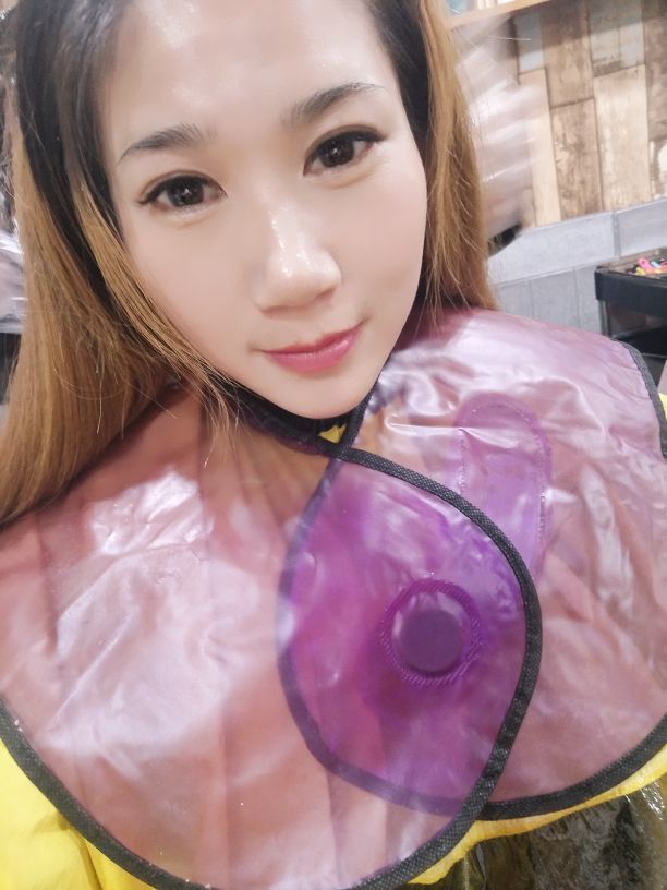 四川小娅的主播照片