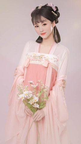 💞天宝💞军训白天主播照片
