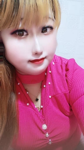 蜜桃仙子r主播照片