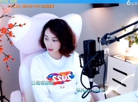 水母好美主播照片