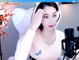 水母好美主播照片