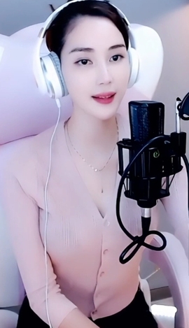 水母好美主播照片