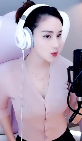 水母好美主播照片