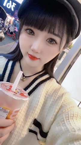 再见退主播照片