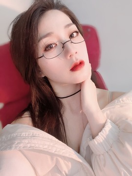 大白羊🌞相信光🧡主播照片