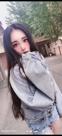 小玲宝🧸安静唱歌主播照片