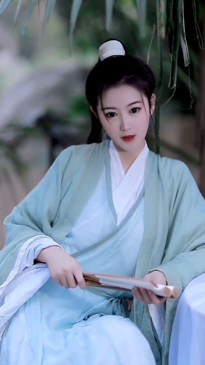 菲儿🌻加油的图片