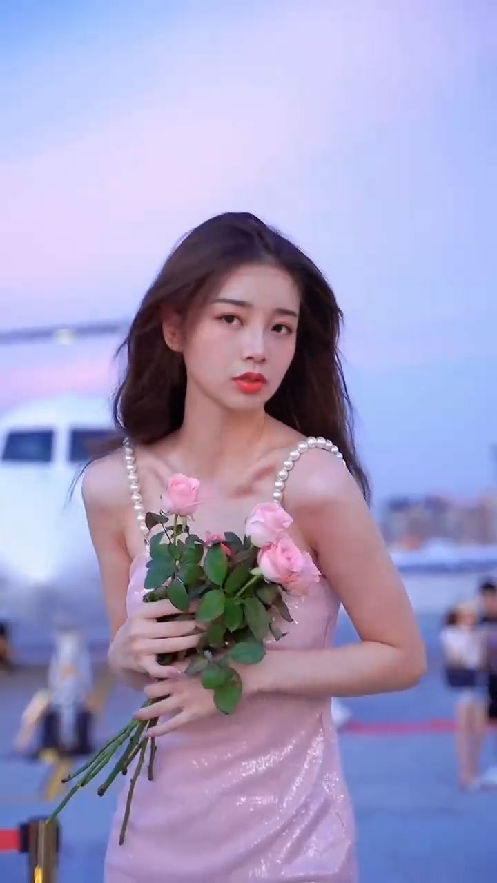 小小过的是啥日子主播图片