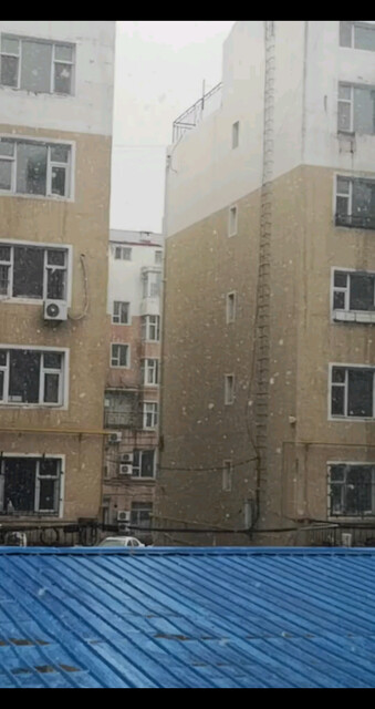 下雪了