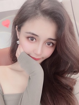 跑调嘉💟主播照片