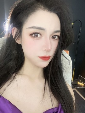 娜塔莎退主播照片