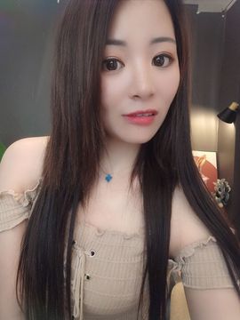 温暖宝宝💰想吃饱饱主播照片